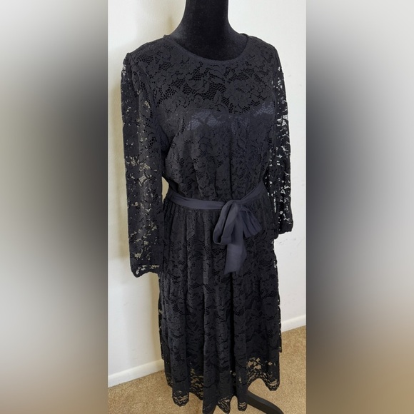 NWT Vera Wang scalloped hem Black lace Gothic party dress whimsigoth medium - Picture 3 of 11